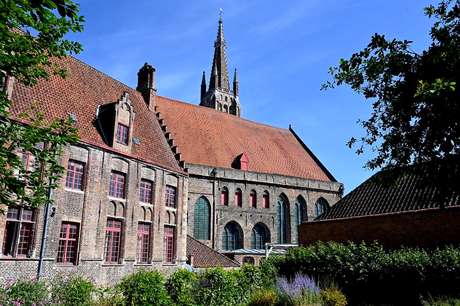 Bruges, le temps d'une journée @ Léon Bardamu