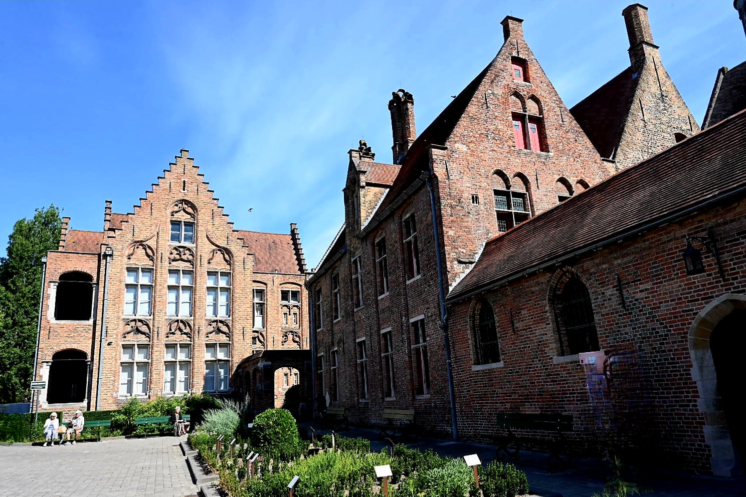 Bruges, le temps d'une journée @ Léon Bardamu