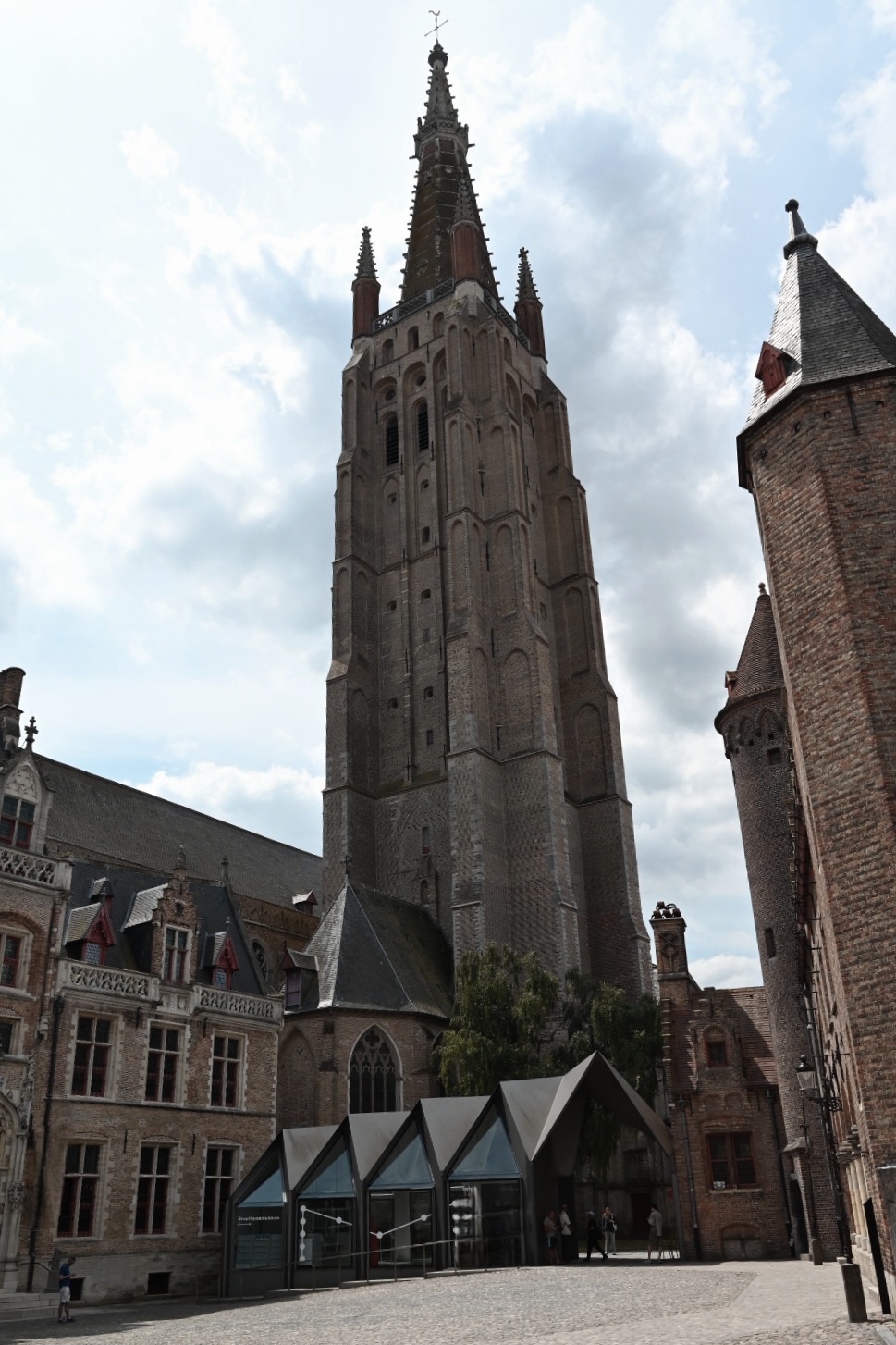 Bruges, le temps d'une journée @ Léon Bardamu