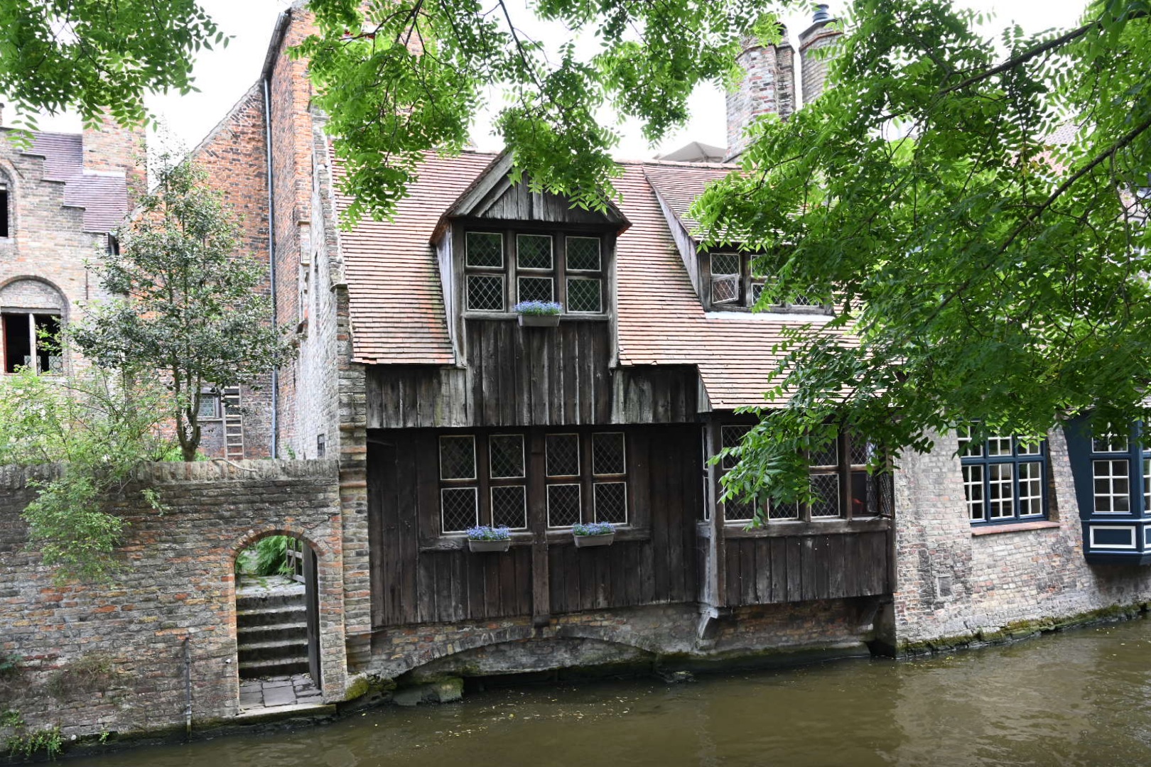 Bruges, le temps d'une journée @ Léon Bardamu