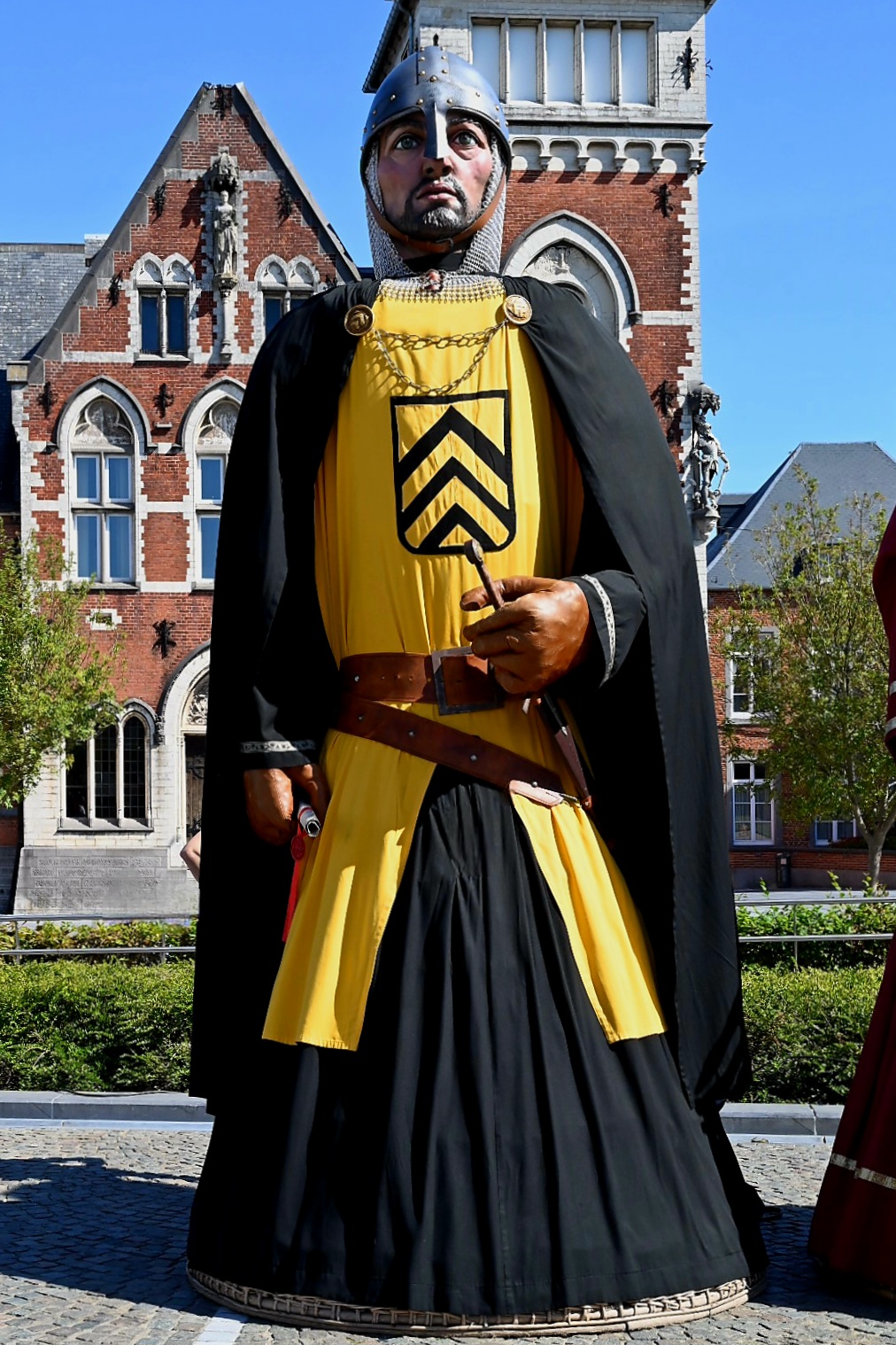 La Parade des Géants à Nivelles @ Léon Bardamu 20250907