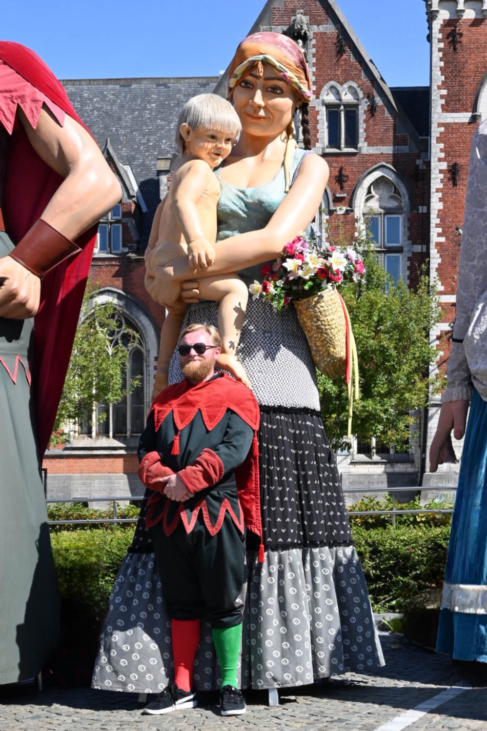 La Parade des Géants à Nivelles @ Léon Bardamu 20250907